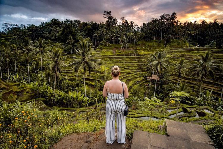 Strategi Bisnis Pelaku Pariwisata